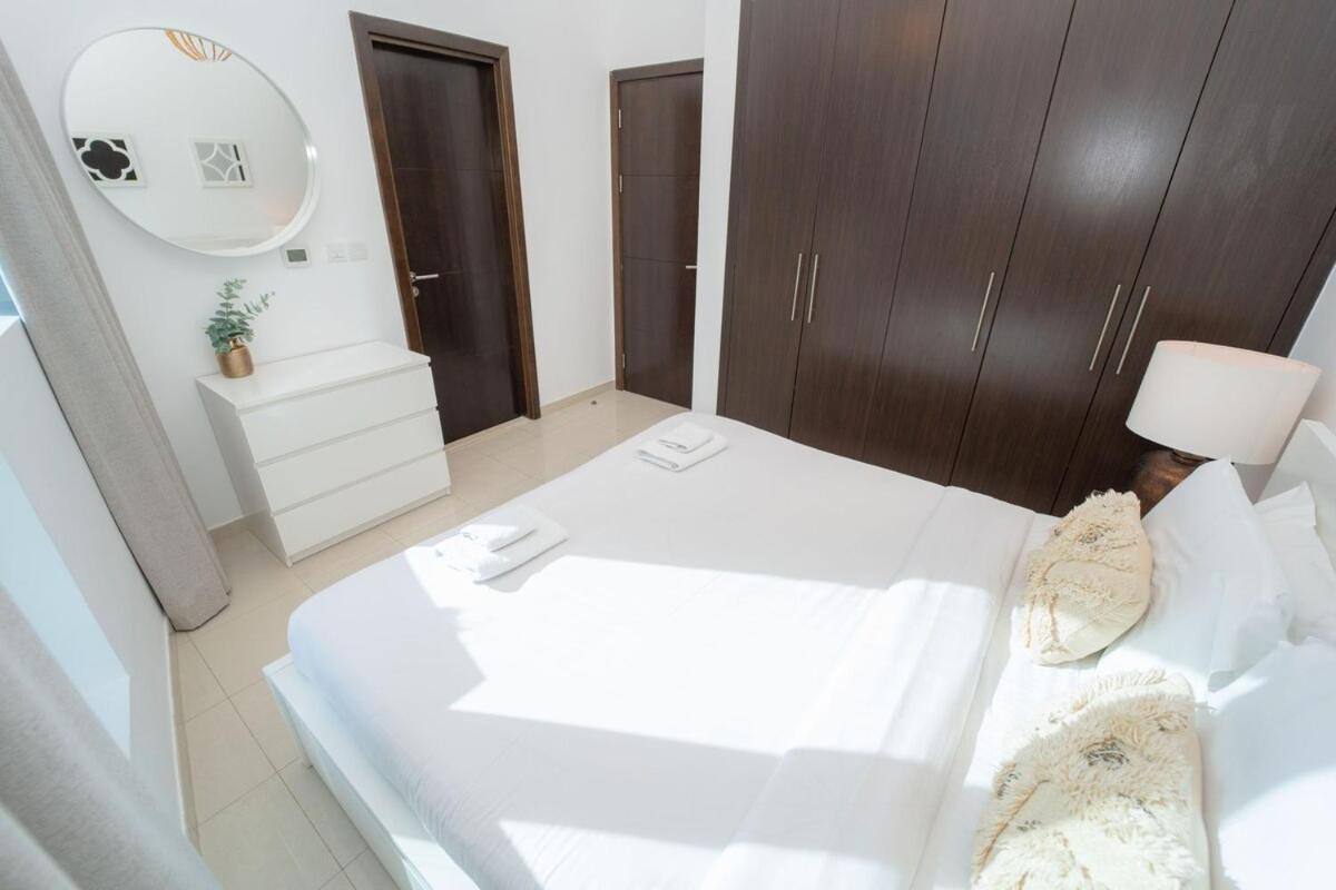 Aws Holiday Homes - Prime Apartment Near The Beach دبي المظهر الخارجي الصورة